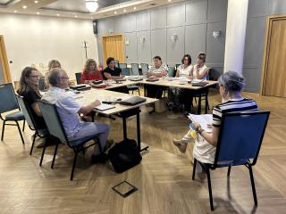 Profesjonalny nadzór nad opieką dla najmłodszych – szkolenie w ramach Akademii Wsparcia